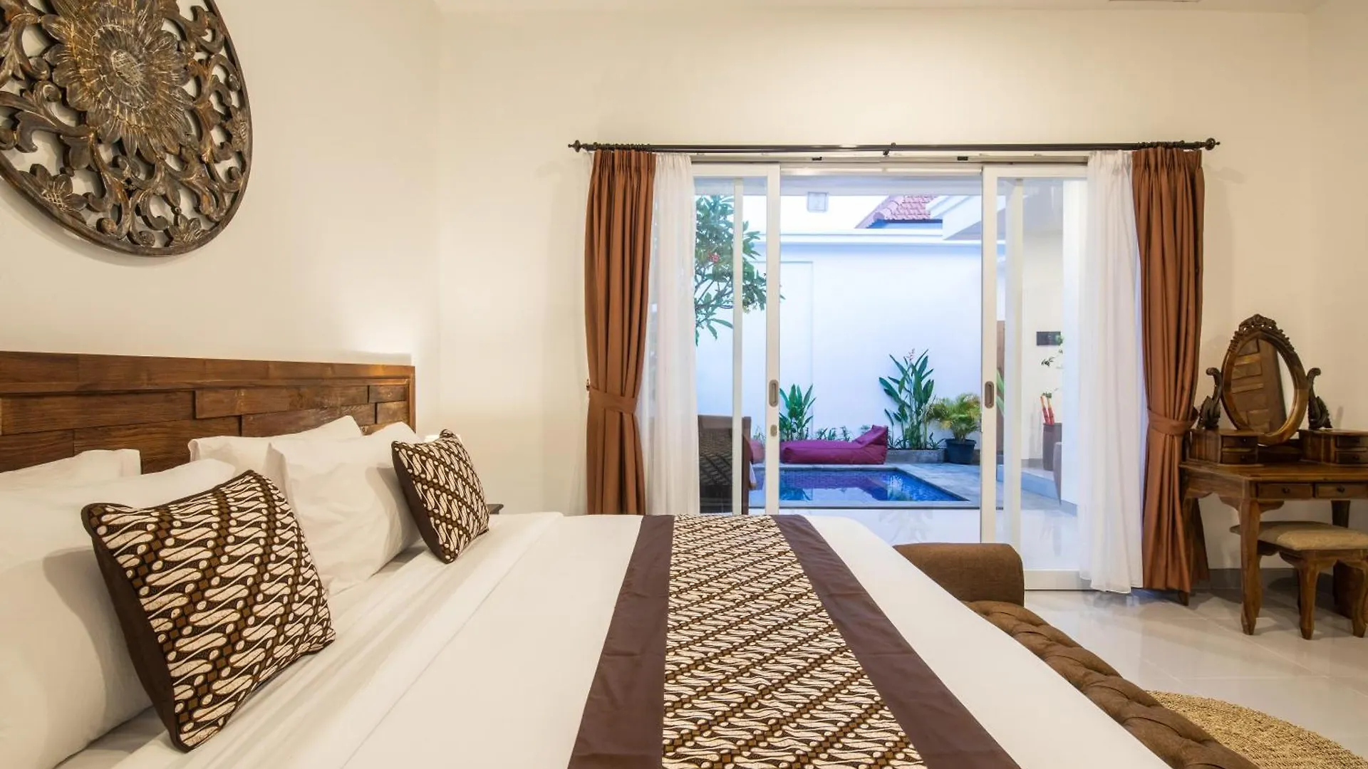 2-Br Private Pool Bidadari Villa Seminyak Sunset Road St Indonesien